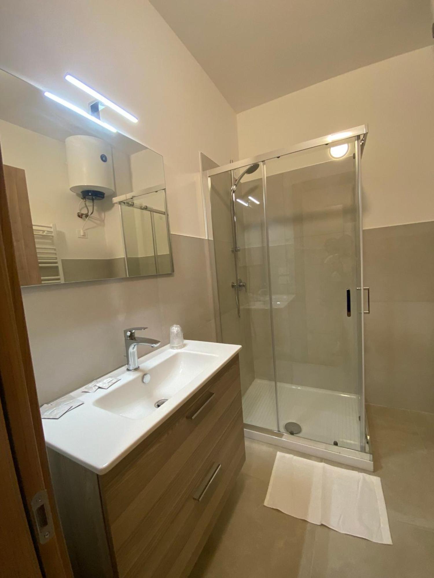 Residence Montefeltro La Torraccia Экстерьер фото