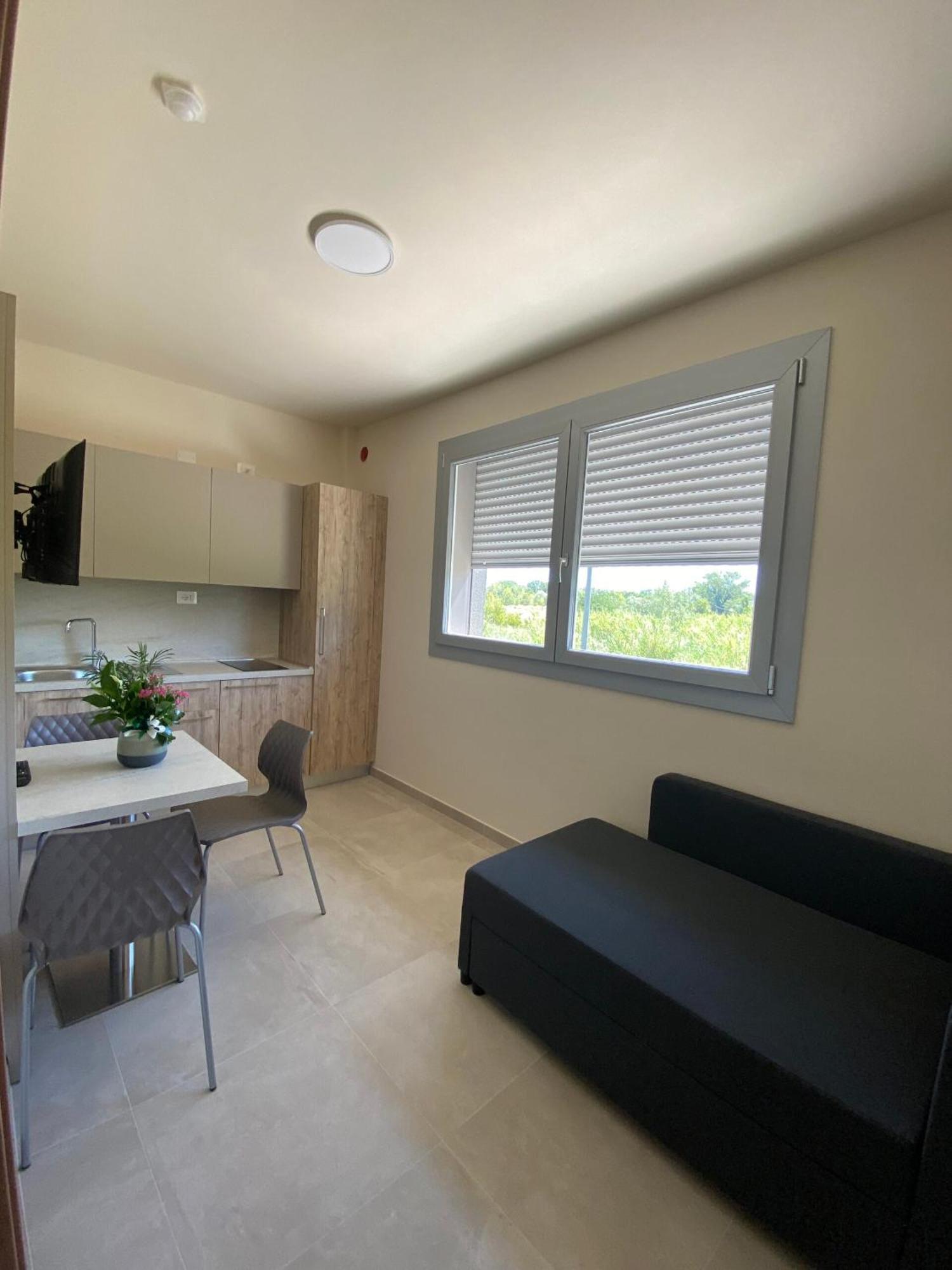 Residence Montefeltro La Torraccia Экстерьер фото