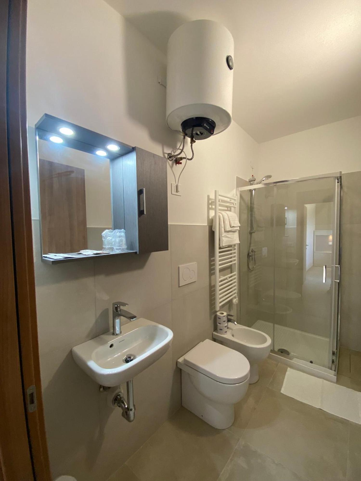 Residence Montefeltro La Torraccia Экстерьер фото