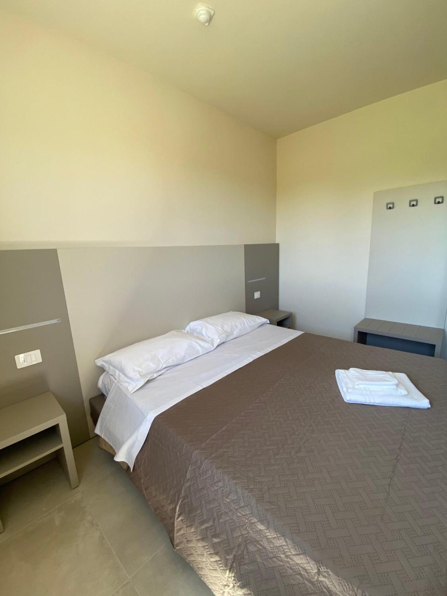 Residence Montefeltro La Torraccia Экстерьер фото
